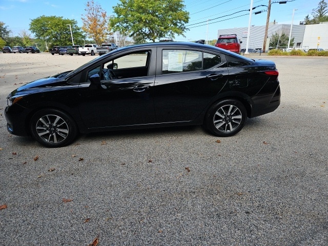 2025 Nissan Versa Sedan SV