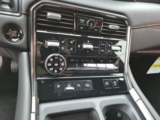 2026 Nissan Armada PRO-4X - Photo 25