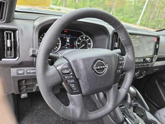 2026 Nissan Frontier SV - Photo 18