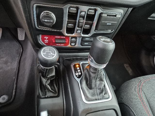 2025 Jeep Wrangler 4-Door Rubicon - Photo 24