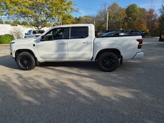 2026 Nissan Frontier SV Truck
