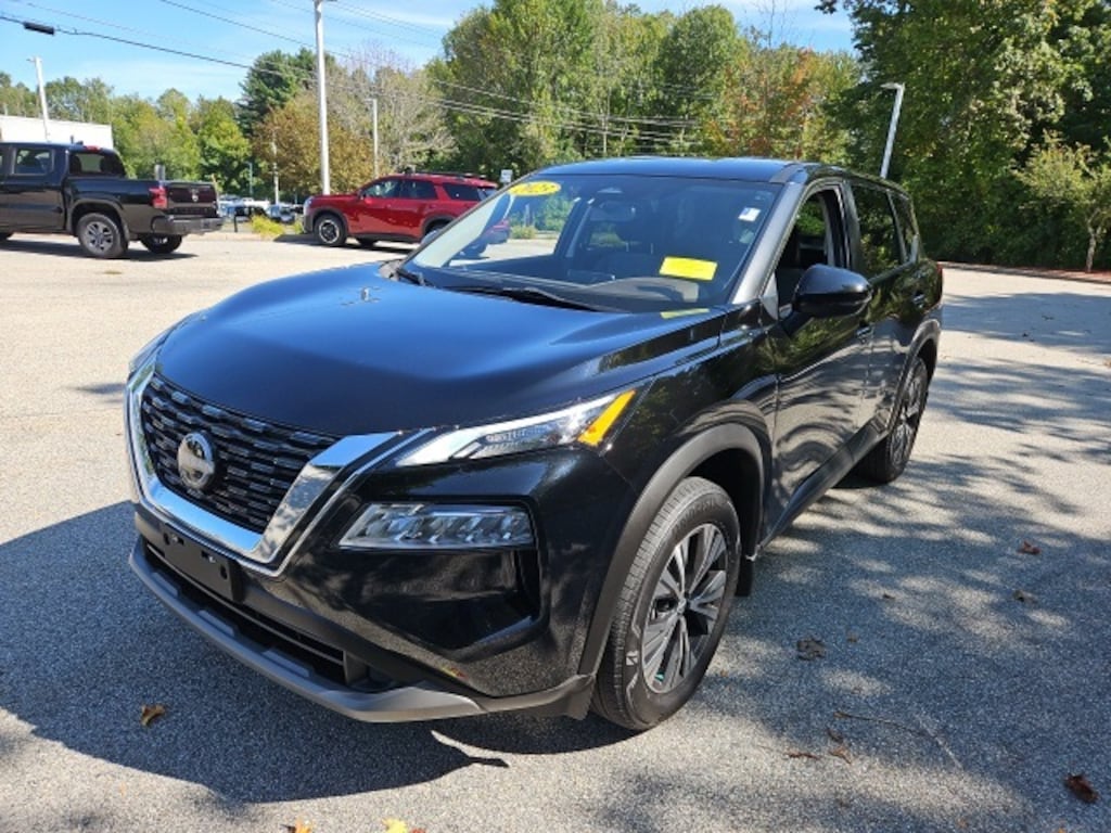 Used 2023 Nissan Rogue SV SUV