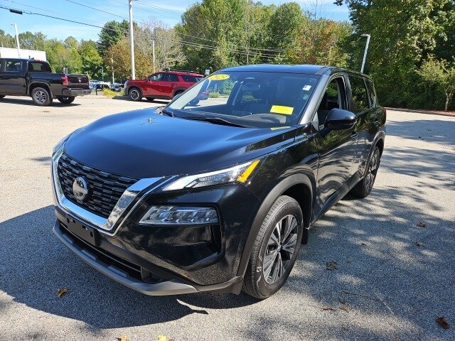 2023 Nissan Rogue SV photo 2