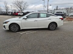 2025 Nissan Altima 2.5 SV Sedan