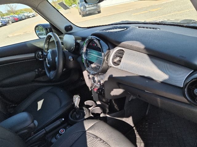 2022 MINI Hardtop 4 Door - Photo 9