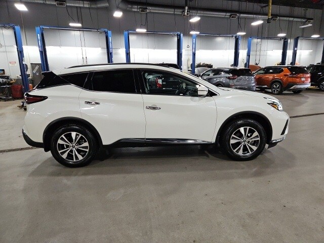 2024 Nissan Murano SV photo 2
