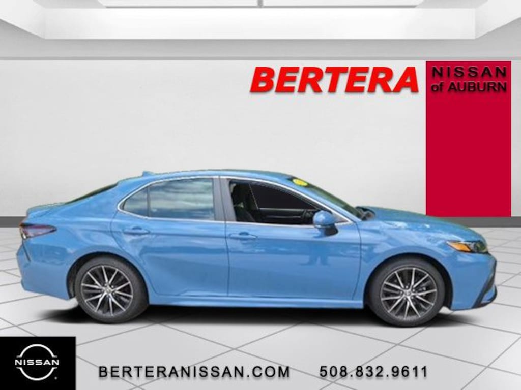 Used 2024 Toyota Camry SE Sedan