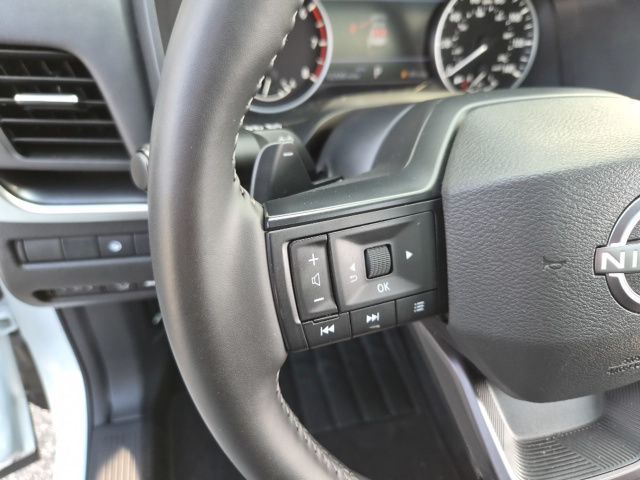2025 Nissan Rogue SV - Photo 20