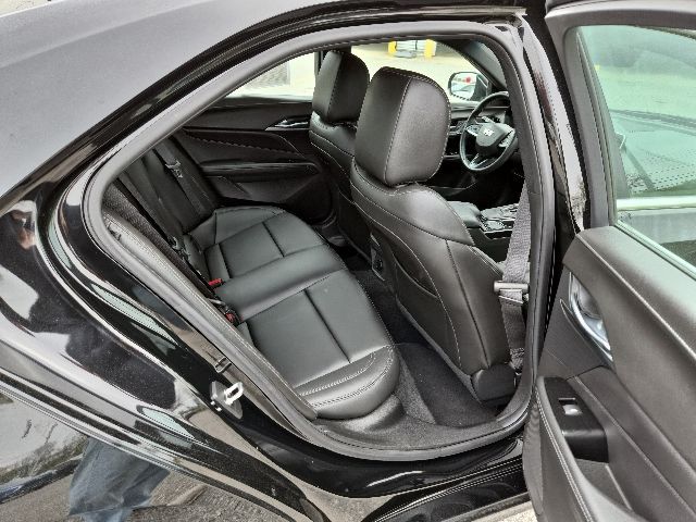 2023 Cadillac CT4 Luxury - Photo 10