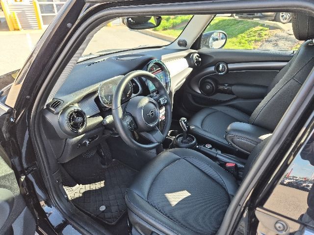 2022 MINI Hardtop 4 Door - Photo 13