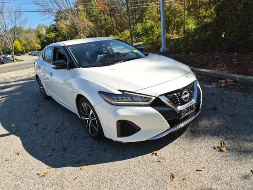 Used 2023 Nissan Maxima SV Sedan