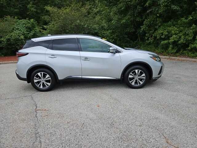 2020 Nissan Murano SV photo 2