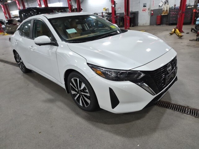 2025 Nissan Sentra SV photo 4