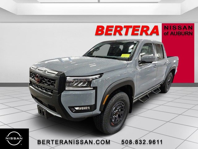 2025 Nissan Frontier PRO-4X photo 4