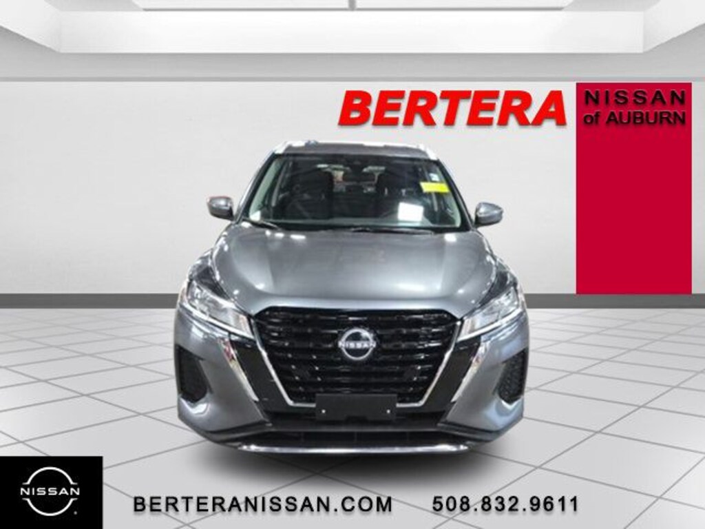 Used 2023 Nissan Kicks SV SUV