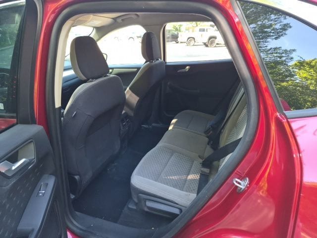 2025 Ford Escape ST-Line Select - Photo 13