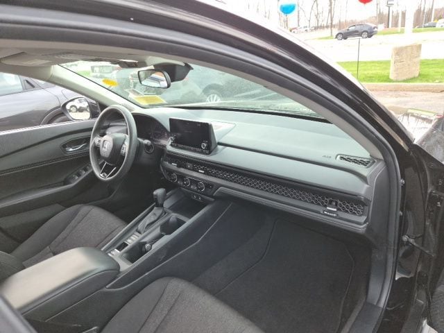 2023 Honda Accord EX - Photo 10