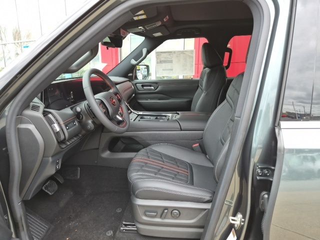 2026 Nissan Armada PRO-4X - Photo 23
