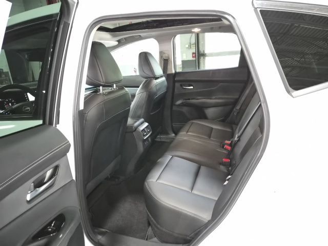 2025 Nissan Murano SL - Photo 15