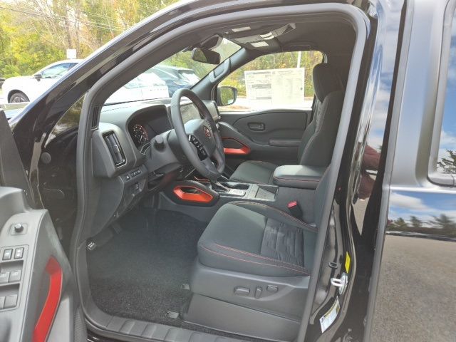2026 Nissan Frontier PRO-4X - Photo 17