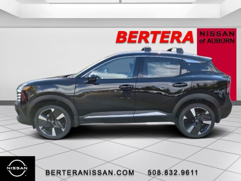 New 2026 Nissan Kicks SR SUV