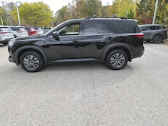 2025 Nissan Pathfinder SV SUV