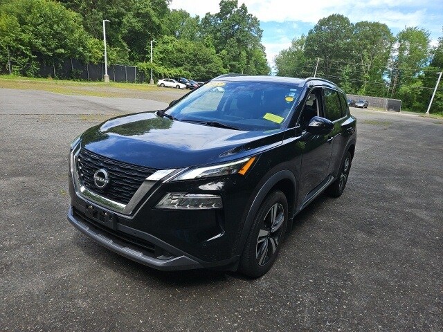 2022 Nissan Rogue SL photo 4