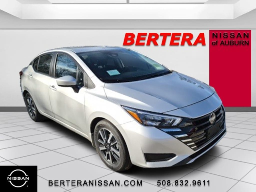 New 2025 Nissan Versa 1.6 SV Sedan