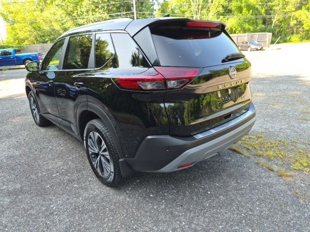 2023 Nissan Rogue SV - Photo 7