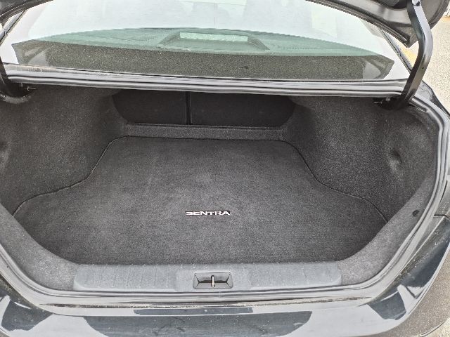 2024 Nissan Sentra SV - Photo 17