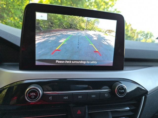 2025 Ford Escape ST-Line Select - Photo 23