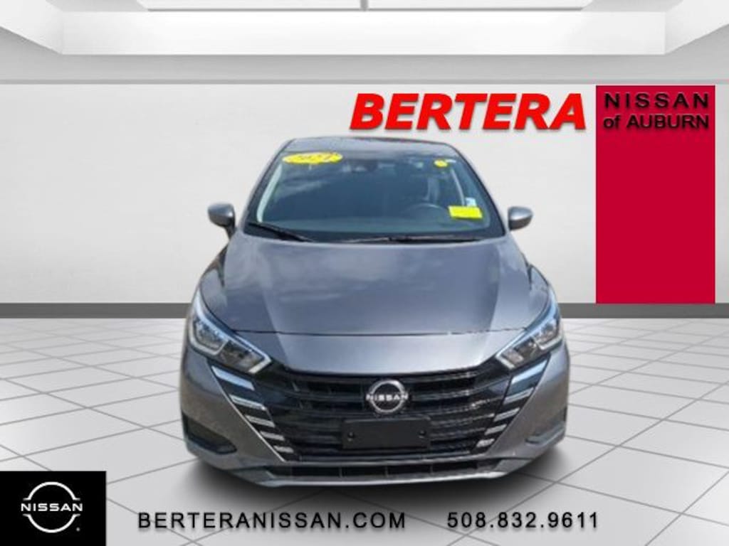 Used 2024 Nissan Versa 1.6 SV Sedan