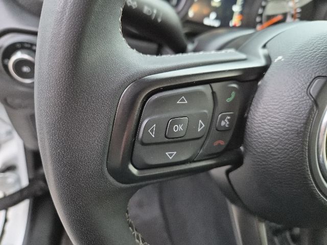 2025 Jeep Wrangler 4-Door Rubicon - Photo 19