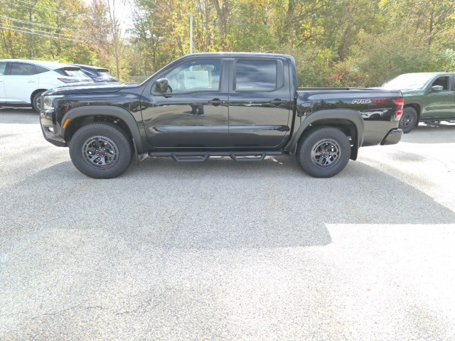 2026 Nissan Frontier PRO-4X's photo