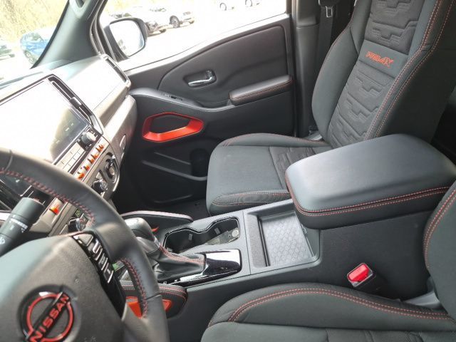 2025 Nissan Frontier PRO-4X - Photo 21