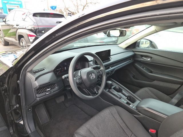 2023 Honda Accord EX - Photo 14