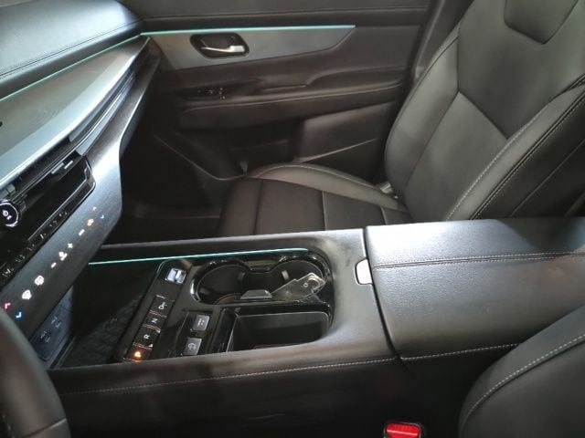 2025 Nissan Murano SL - Photo 17
