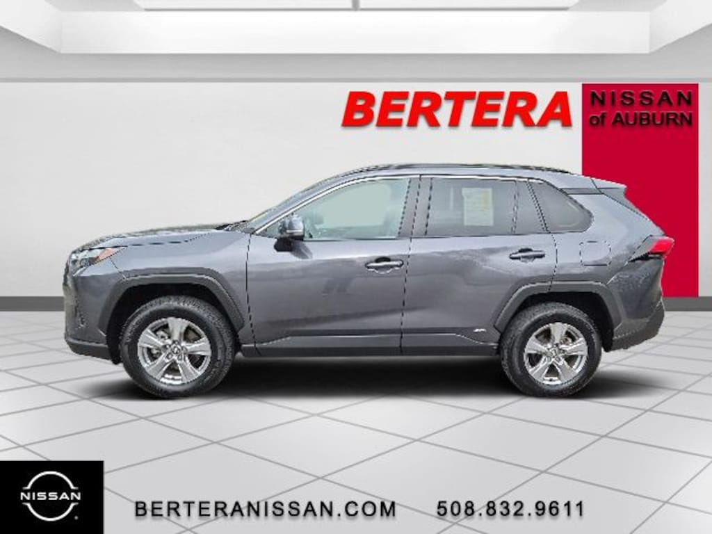 Used 2024 Toyota RAV4 Hybrid XLE SUV