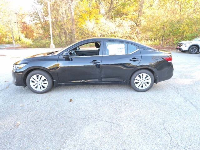 2025 Nissan Sentra S's photo