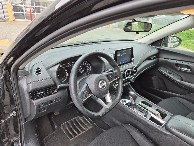 2024 Nissan Sentra SV - Photo 13