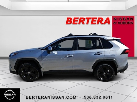 2022 Toyota RAV4 Hybrid XLE SUV