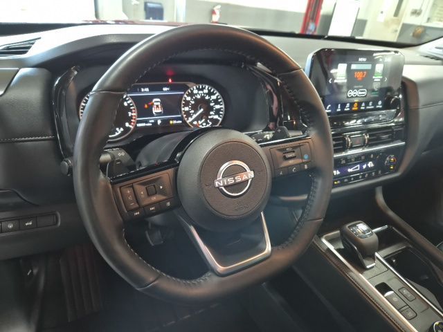 2024 Nissan Pathfinder SL - Photo 20