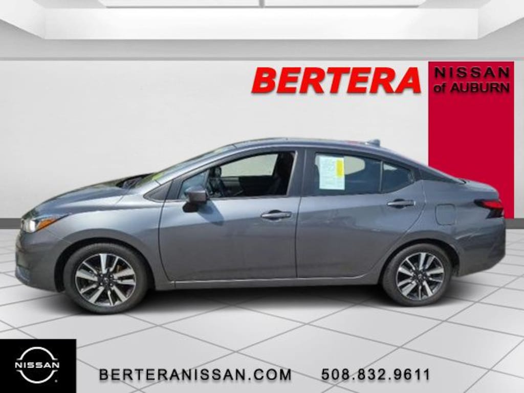 Used 2024 Nissan Versa 1.6 SV Sedan