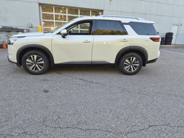 2024 Nissan Pathfinder