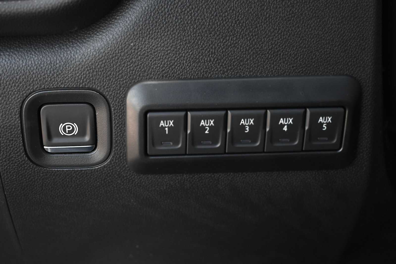 2026 Chevrolet Silverado 2500 HD Custom - Photo 21
