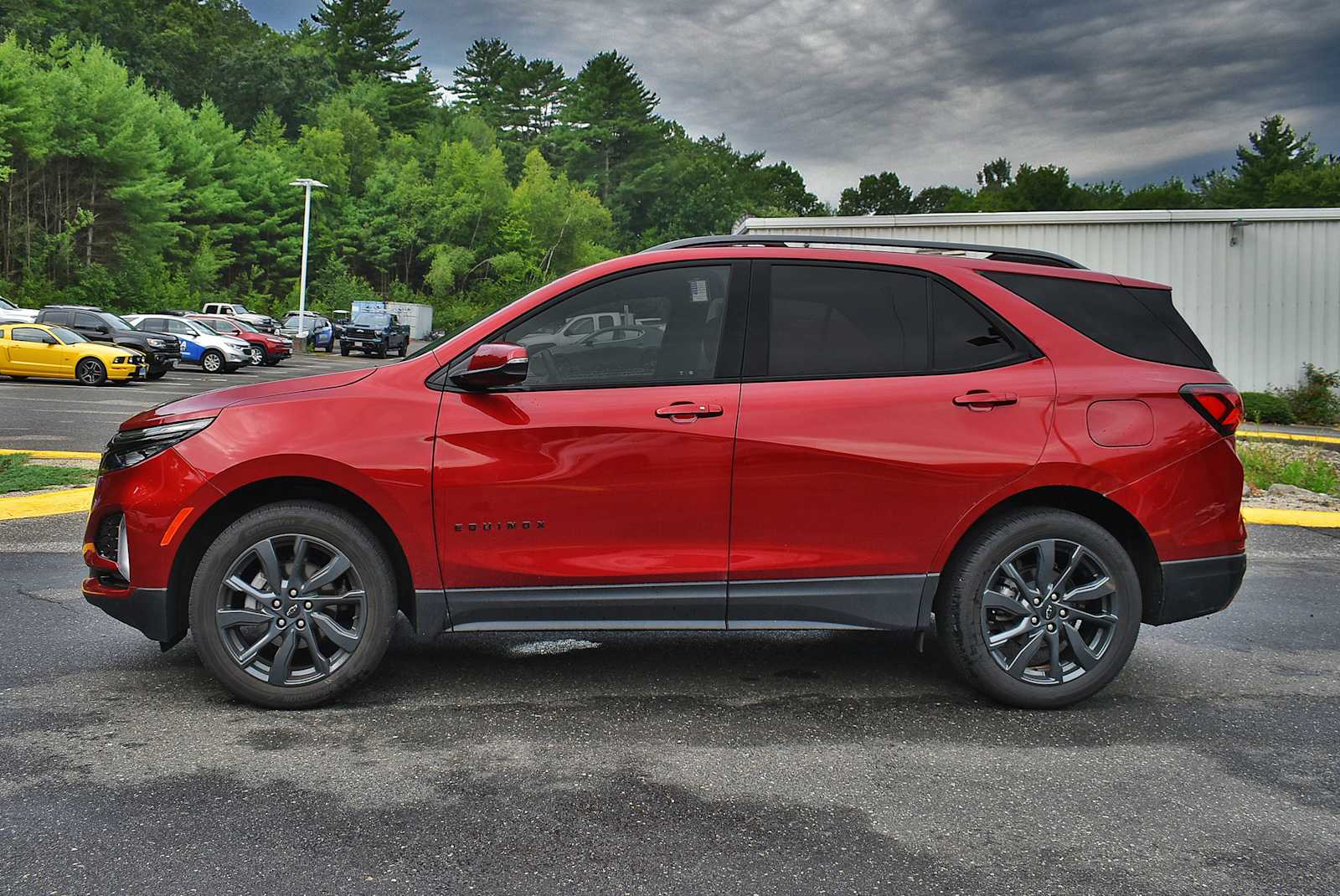 2024 Chevrolet Equinox RS photo 2