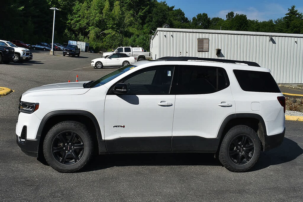 Used 2023 GMC Acadia AT4 SUV