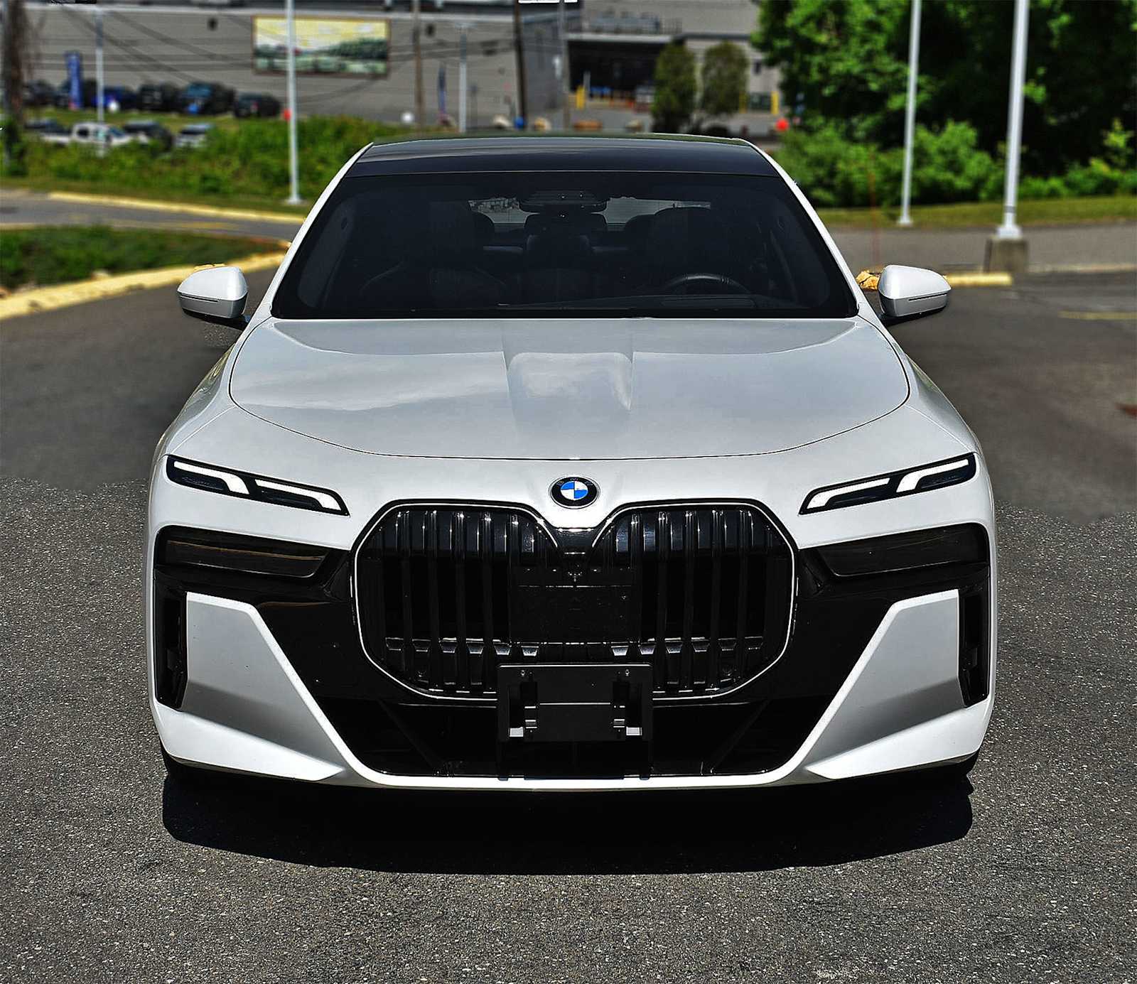 2024 BMW 7 Series 760i - Photo 6