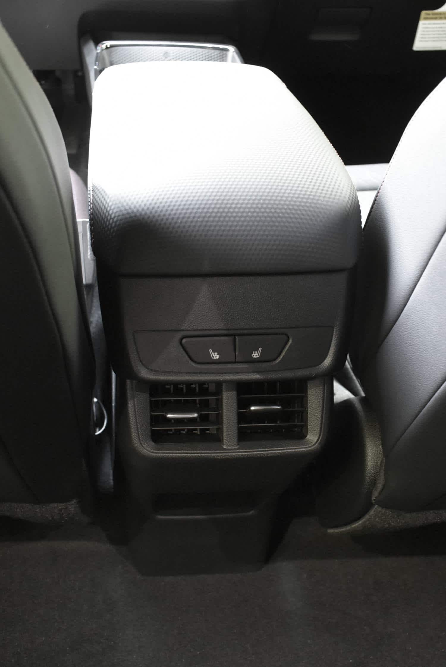 2026 Chevrolet Equinox RS - Photo 11