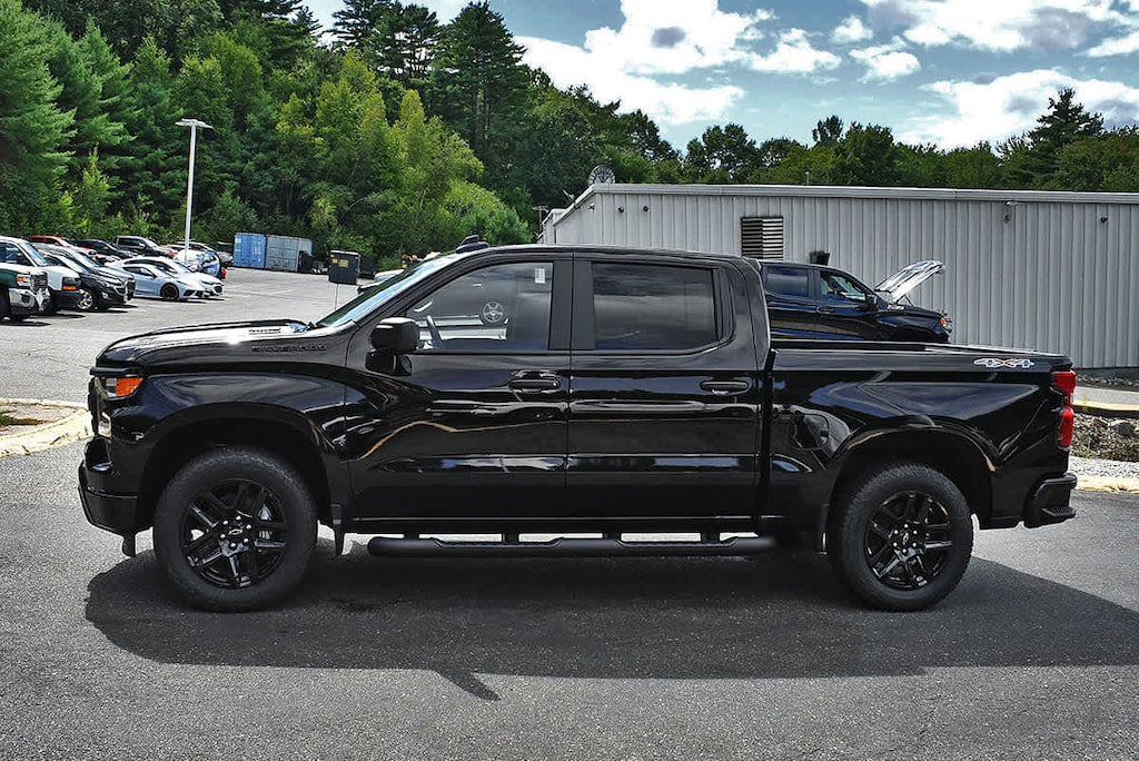 New 2026 Chevrolet Silverado 1500 Custom Truck